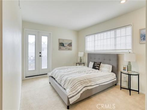 205  Via Lido Soud  , Newport Beach, CA