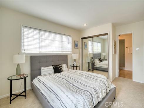 205  Via Lido Soud  , Newport Beach, CA