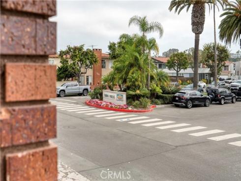 205  Via Lido Soud  , Newport Beach, CA