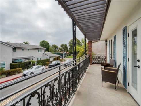 205  Via Lido Soud  , Newport Beach, CA