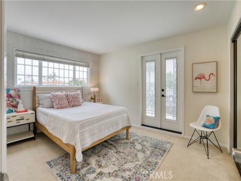 205  Via Lido Soud  , Newport Beach, CA