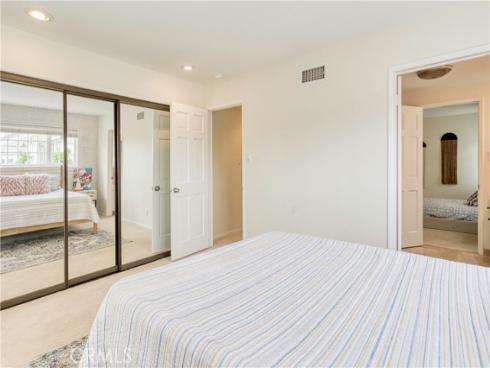 205  Via Lido Soud  , Newport Beach, CA