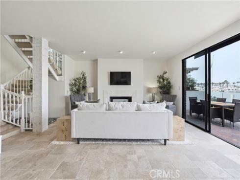 205  Via Lido Soud  , Newport Beach, CA