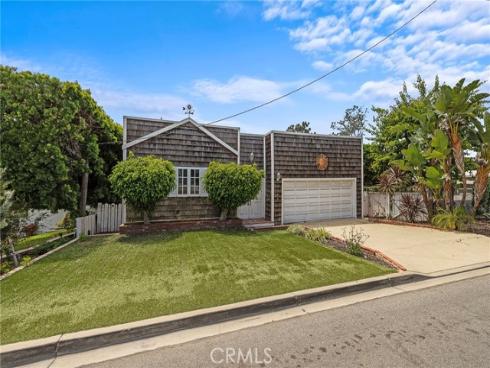 2209  Cliff   Drive, Newport Beach, CA