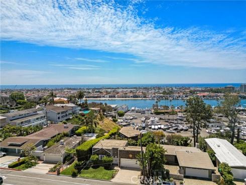 2209  Cliff   Drive, Newport Beach, CA