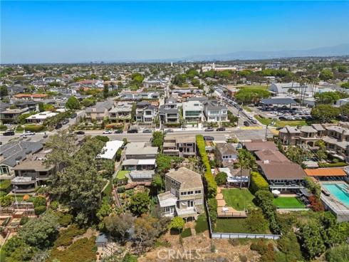 2209  Cliff   Drive, Newport Beach, CA