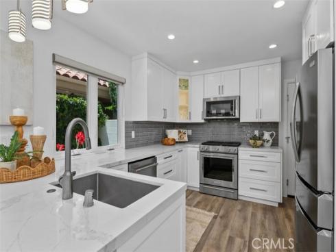18  Cormorant Circle  , Newport Beach, CA