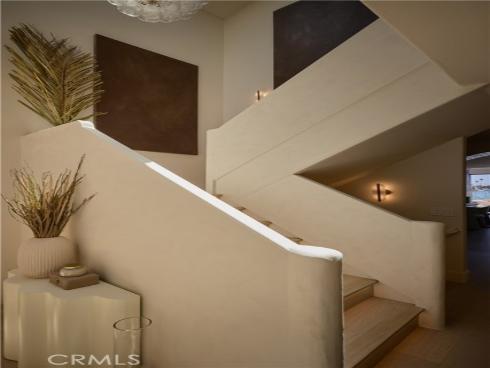 809  Via Lido Soud  , Newport Beach, CA