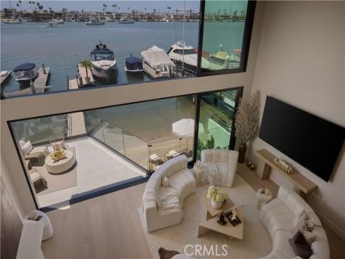 809  Via Lido Soud  , Newport Beach, CA