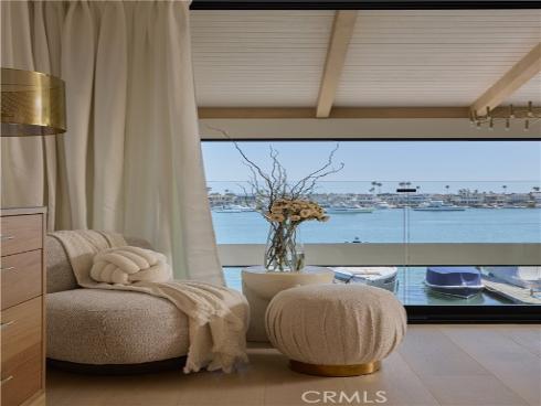 809  Via Lido Soud  , Newport Beach, CA