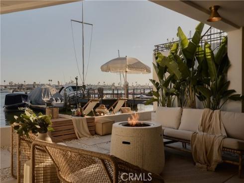 809  Via Lido Soud  , Newport Beach, CA
