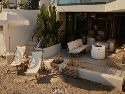809  Via Lido Soud  , Newport Beach, CA