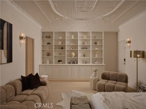 809  Via Lido Soud  , Newport Beach, CA
