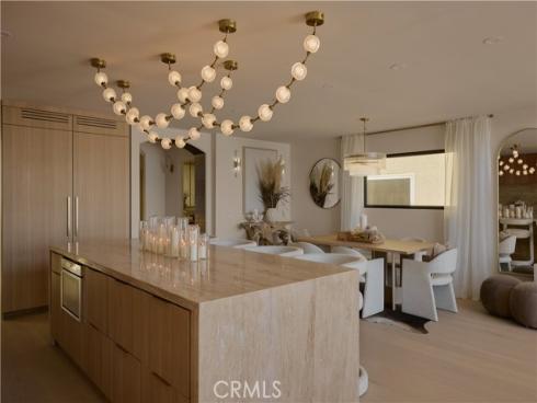 809  Via Lido Soud  , Newport Beach, CA