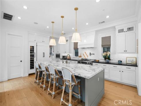 460  Santa Ana   Avenue, Newport Beach, CA