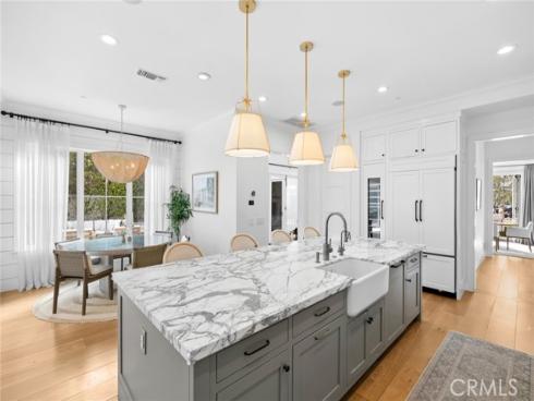 460  Santa Ana   Avenue, Newport Beach, CA