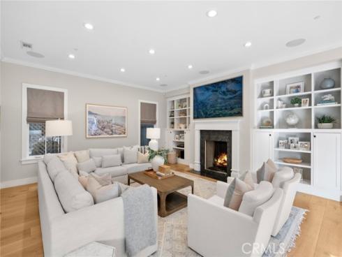 460  Santa Ana   Avenue, Newport Beach, CA