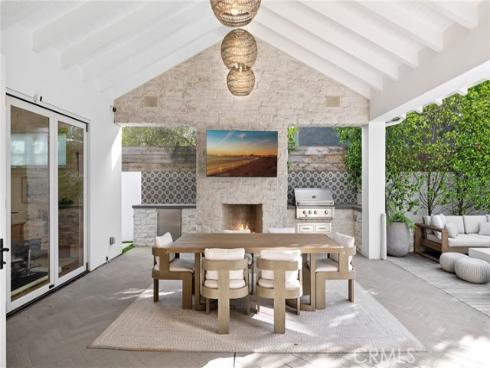 460  Santa Ana   Avenue, Newport Beach, CA