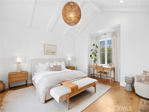 460  Santa Ana   Avenue, Newport Beach, CA