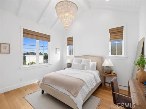 460  Santa Ana   Avenue, Newport Beach, CA