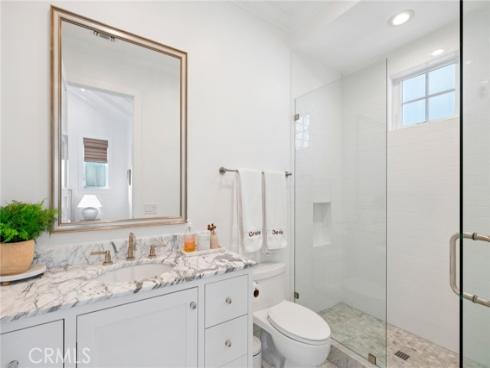 460  Santa Ana   Avenue, Newport Beach, CA