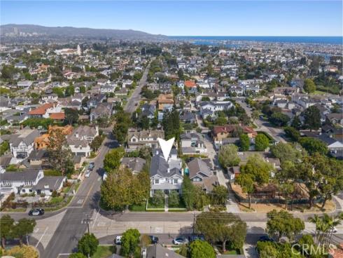 460  Santa Ana   Avenue, Newport Beach, CA