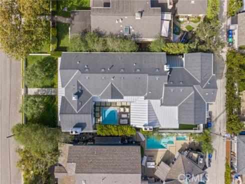460  Santa Ana   Avenue, Newport Beach, CA