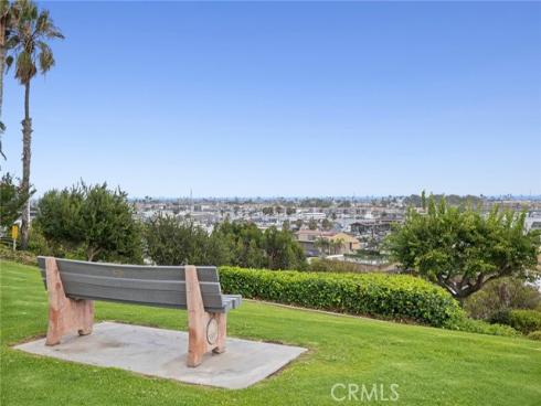 460  Santa Ana   Avenue, Newport Beach, CA