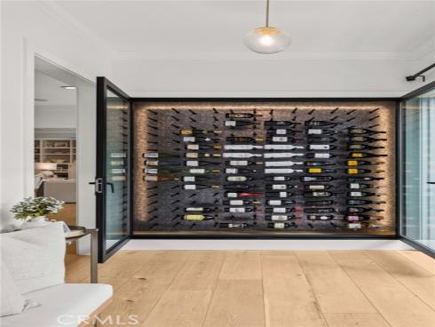 460  Santa Ana   Avenue, Newport Beach, CA