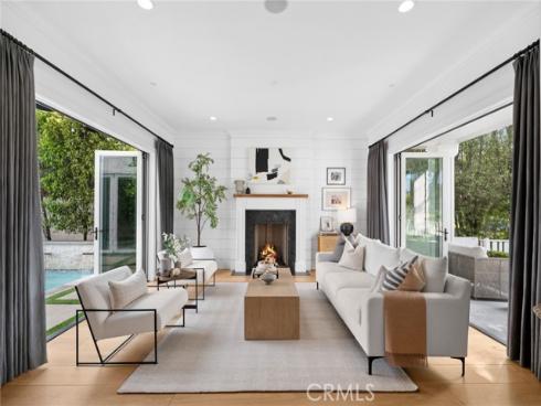 460  Santa Ana   Avenue, Newport Beach, CA