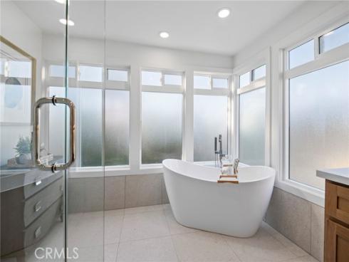 25 Rue Grand Ducal , Newport Beach, CA