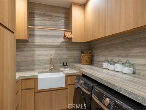 2419  Santiago  , Newport Beach, CA
