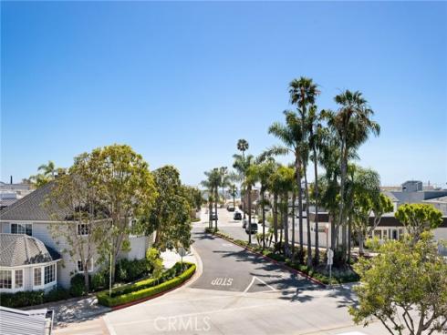 1416 E Balboa   Boulevard, Newport Beach, CA