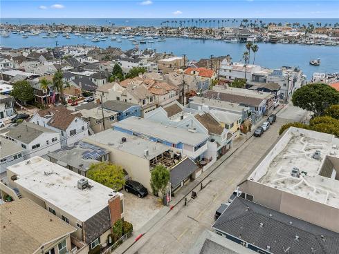 122 Agate , Newport Beach, CA