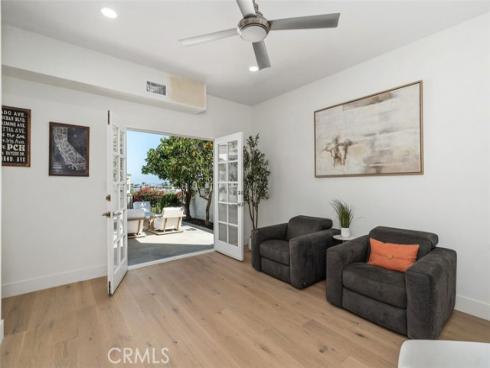 233 Santa Ana , Newport Beach, CA