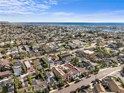 514  Westminster  , Newport Beach, CA
