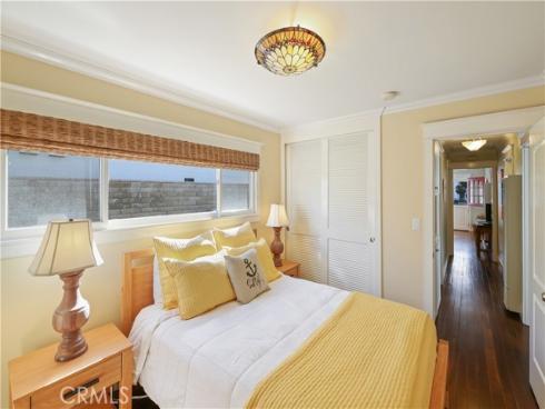 2156 E Ocean  , Newport Beach, CA