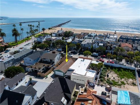 2156 E Ocean  , Newport Beach, CA