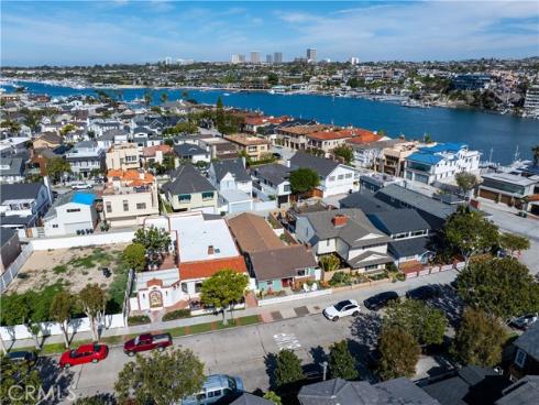 2156 E Ocean  , Newport Beach, CA