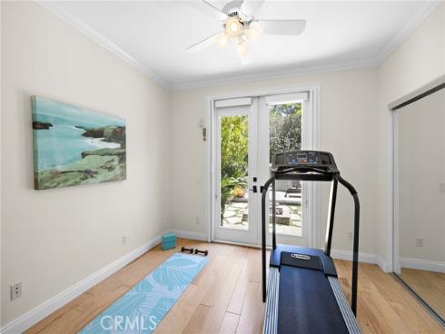 16  Regents  , Newport Beach, CA