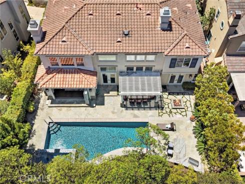 16  Regents  , Newport Beach, CA