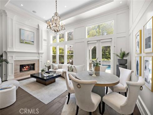16  Regents  , Newport Beach, CA