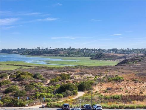 2504  University  , Newport Beach, CA