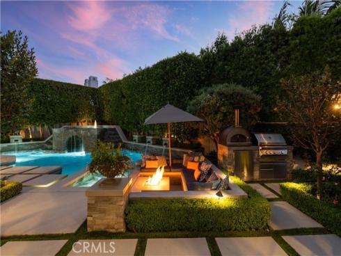 5  Cape Woodbury  , Newport Beach, CA