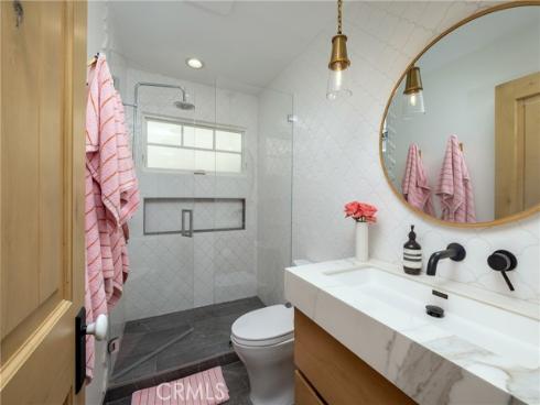 2771 Bayshore , Newport Beach, CA