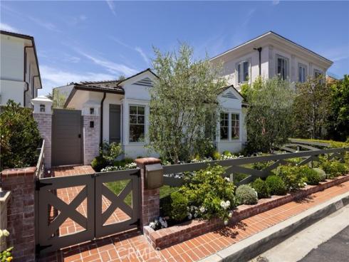 2771  Bayshore  , Newport Beach, CA