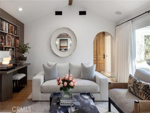 2771 Bayshore , Newport Beach, CA