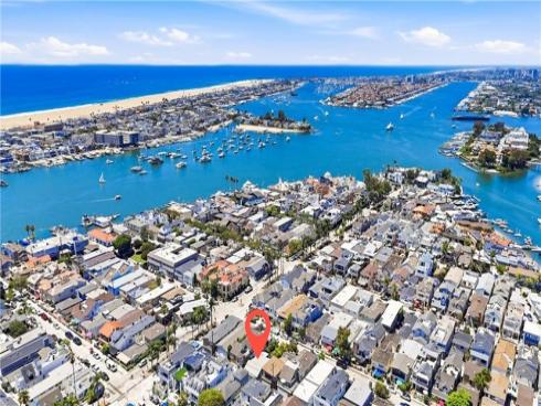 206  Agate  , Newport Beach, CA