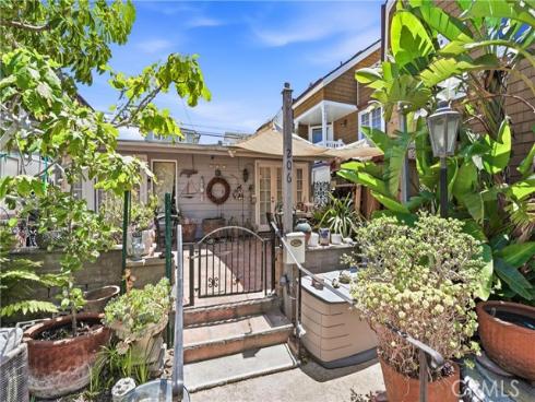 206  Agate  , Newport Beach, CA