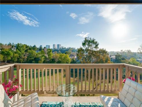 67  Sea Island   Drive, Newport Beach, CA